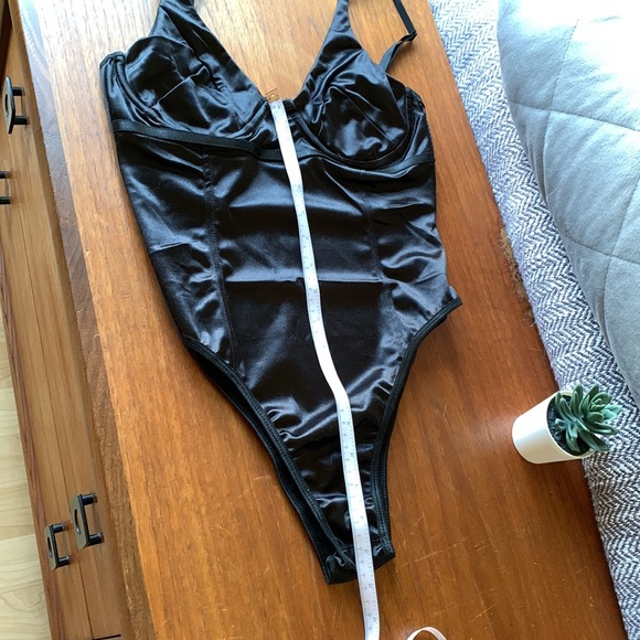 Black bodysuit - Picture 10 of 11